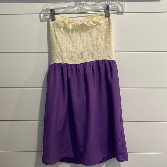 Strapless dress - Picture 1 of 3